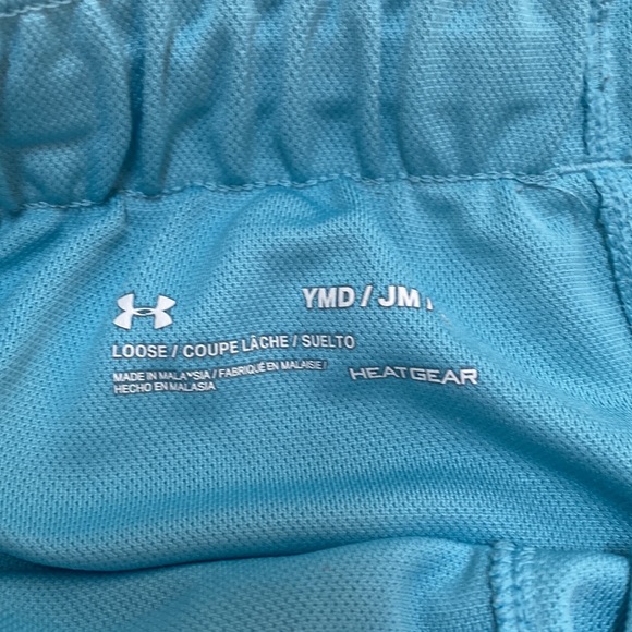 Girls M Under Armour Loose Shorts and Champion 9 Long Sleeve Pullover - Picture 5 of 11